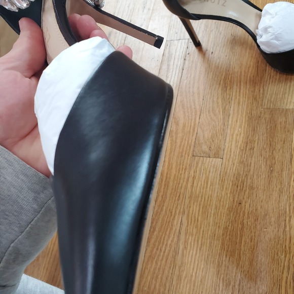 Schutz Aleah Leather Heels Sz 8 Pointed Toe Heel Black Rhinestone Chain NWOB - Picture 9 of 15